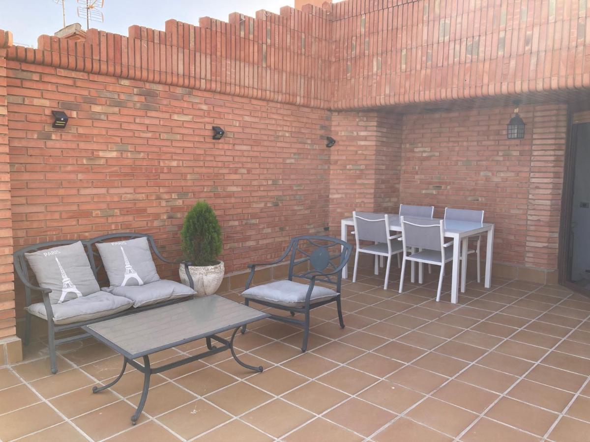 Teruelhome IV Atico Con Vistas Y Aparcamiento En El Centro Экстерьер фото